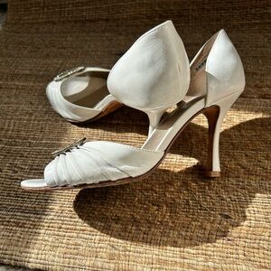 Leather White Heeled Sandals; wms 38 (7.5/8)